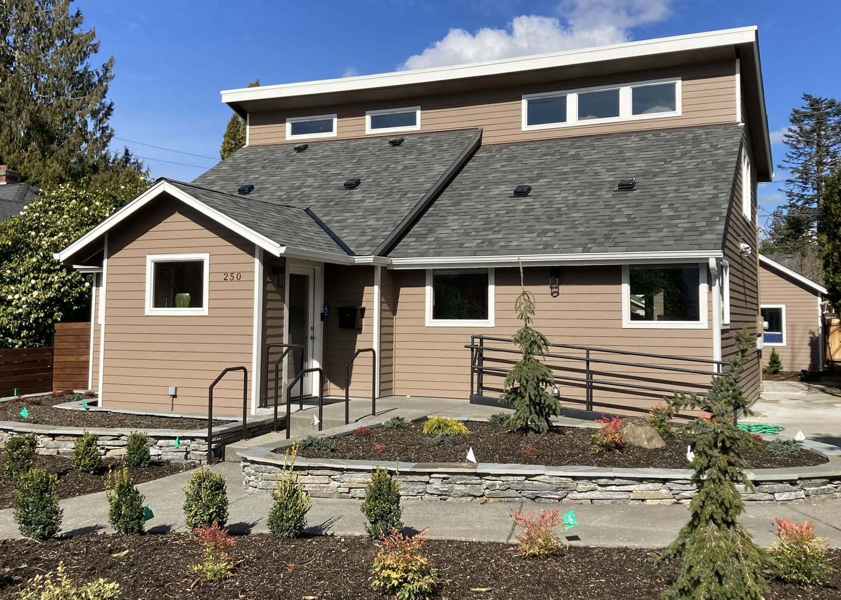 Adler-Giersch-Issaquah